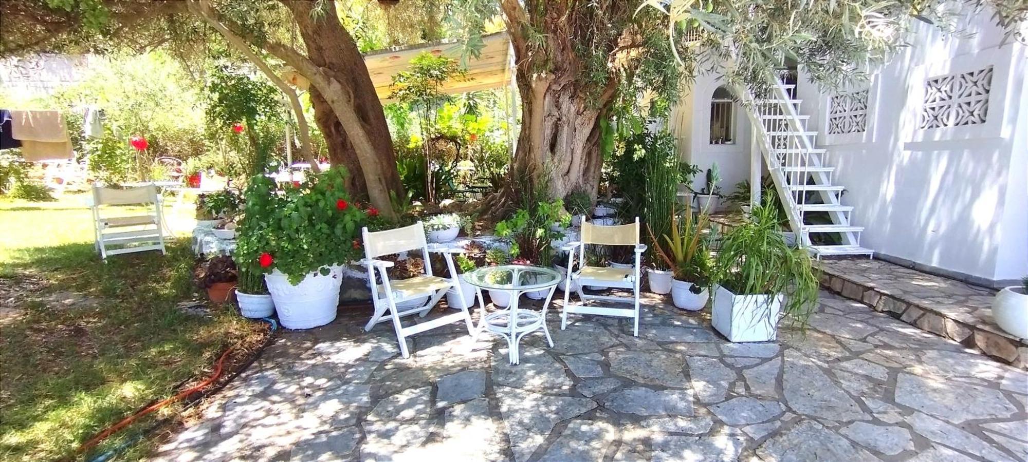 Отель Aleka'S House Никиана Экстерьер фото
