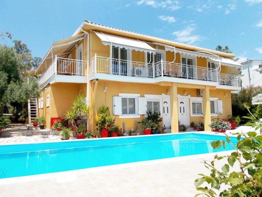 Отель Aleka'S House Никиана Экстерьер фото